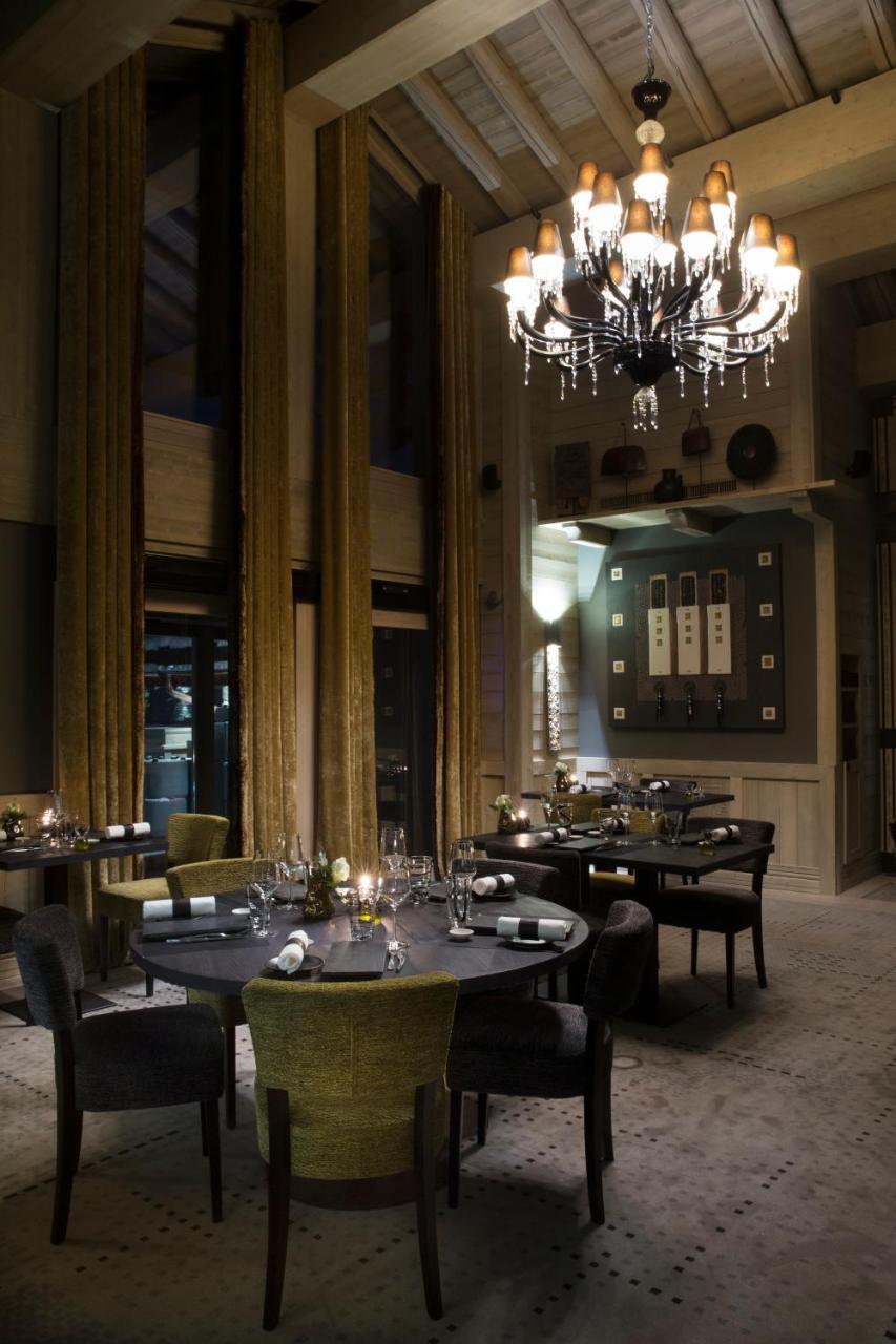 Hotel Le K2 Altitude Courchevel Exterior photo
